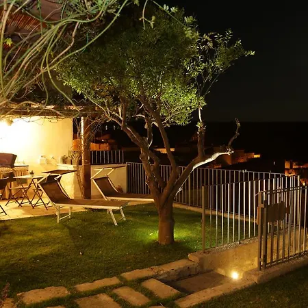 La Casa Del Gelsomino Alojamento de Acomodação e Pequeno-almoço 3*